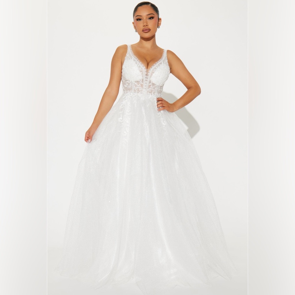 Sparkly, beautiful, white wedding dress or evening gown